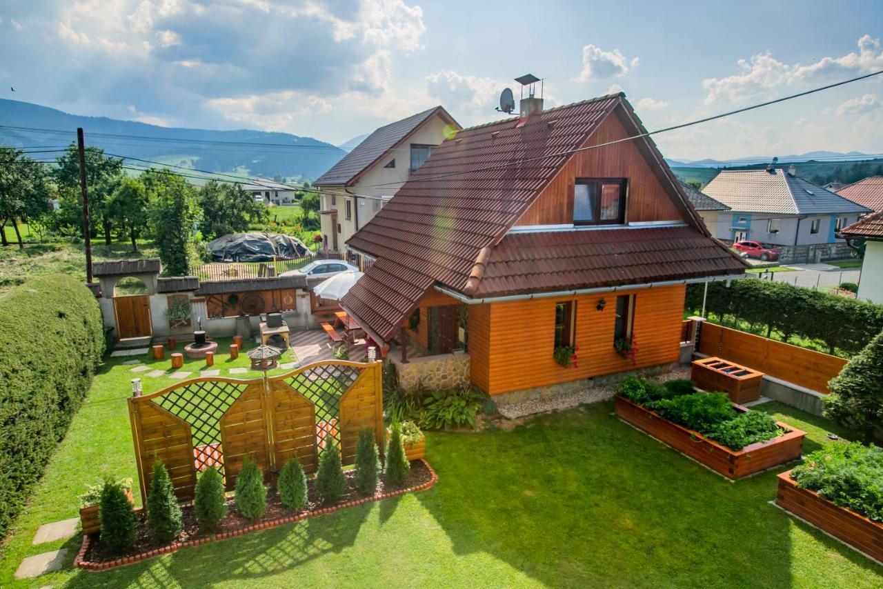 Vila Privat Na Chalupe Partizanska Lupca 649 Exteriér fotografie