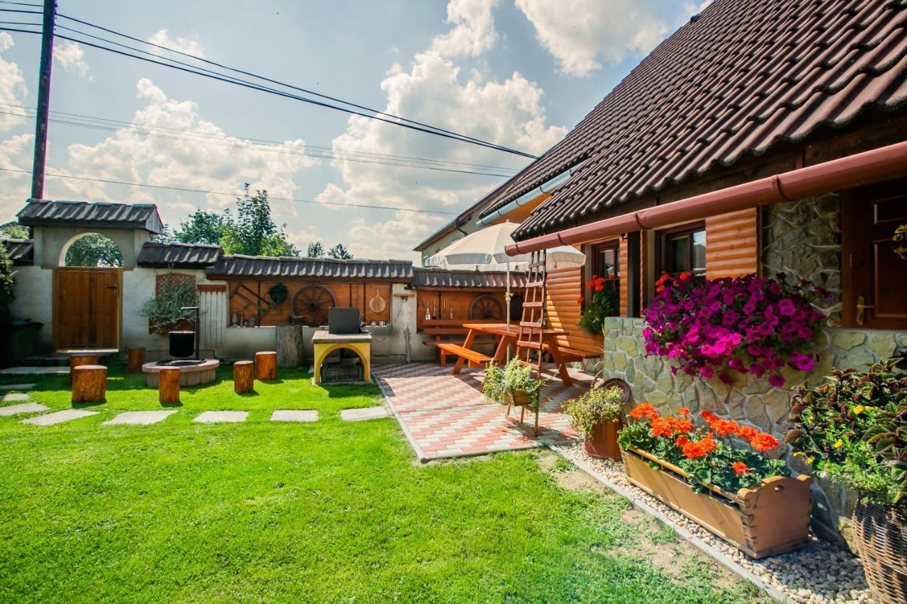 Vila Privat Na Chalupe Partizanska Lupca 649 Exteriér fotografie