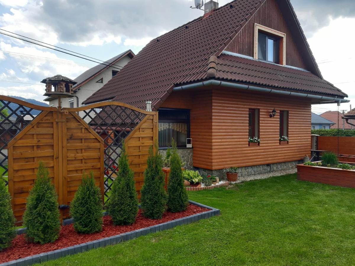 Vila Privat Na Chalupe Partizanska Lupca 649 Exteriér fotografie